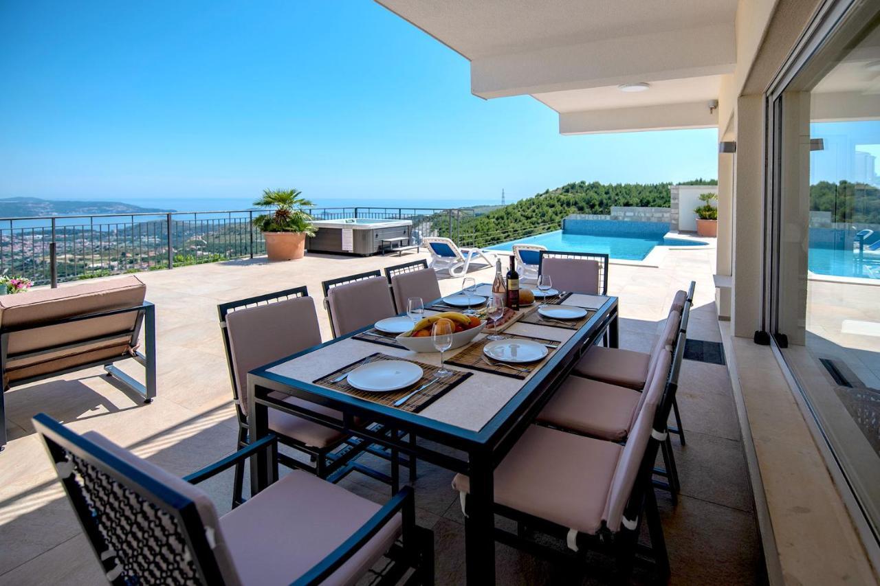 Luxury Villa Olive with Pool And Jacuzzi Near Dubrovnik 2