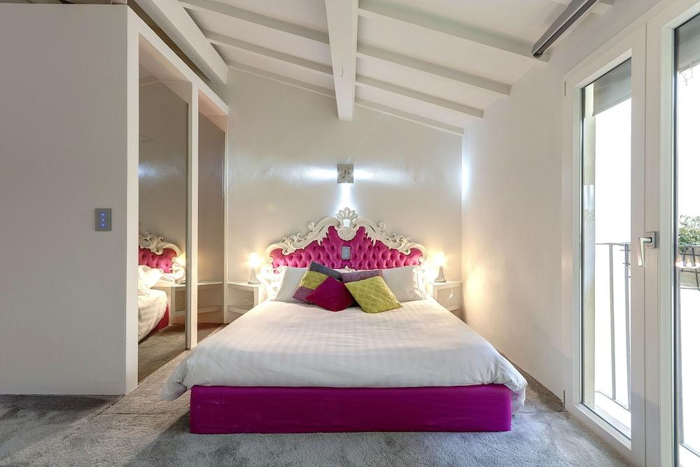 Mamo Florence – Victor Apartment