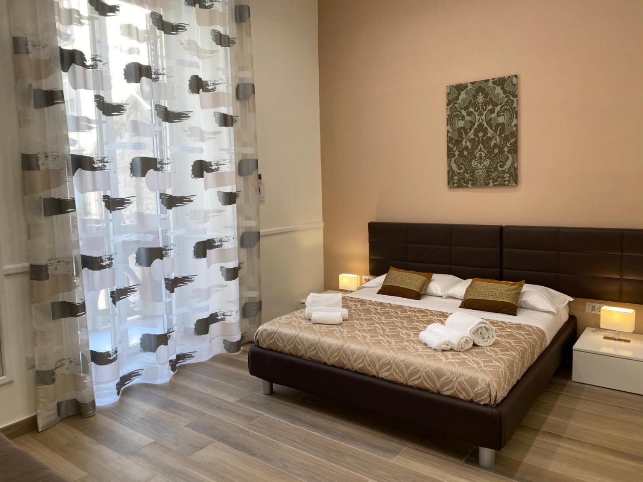 Luxury B&B Sun Art Naples