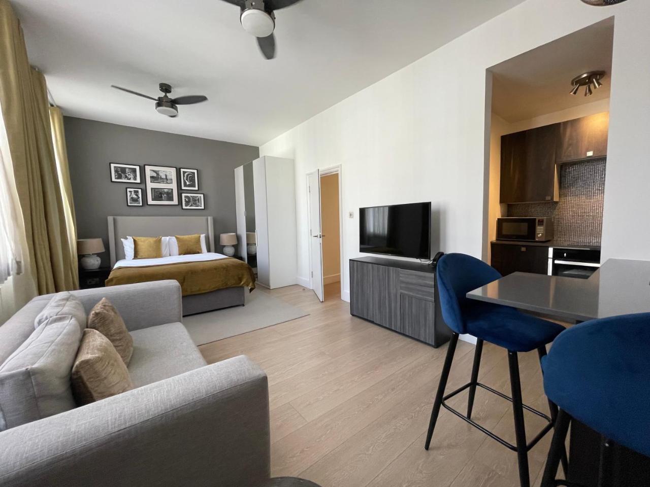 Nevern Place Supercity Aparthotels 1