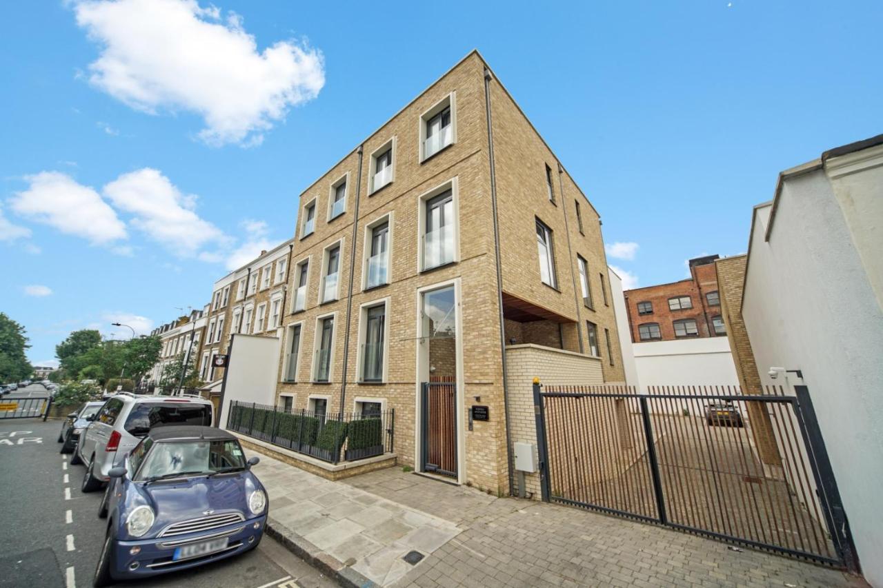 Lux Apartments in Fulham 1