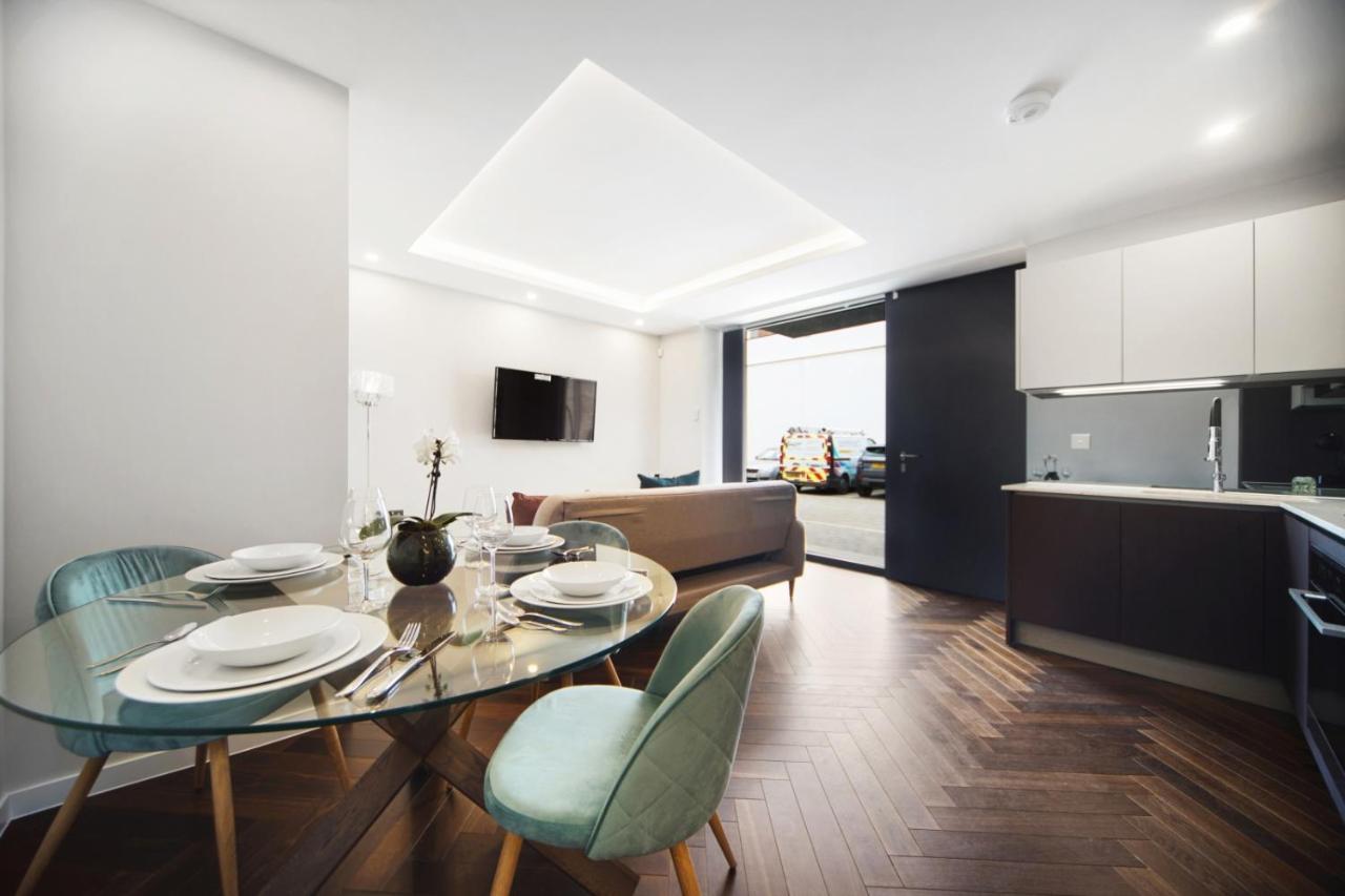 Lux Apartments in Fulham