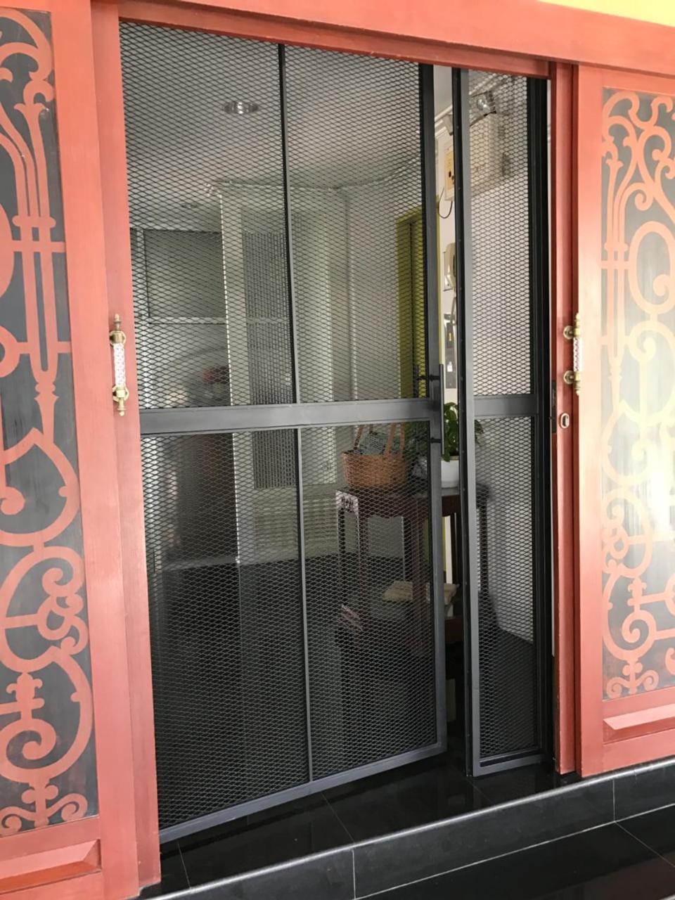 Samsen Suites/ 2 Br Suites for Less 1