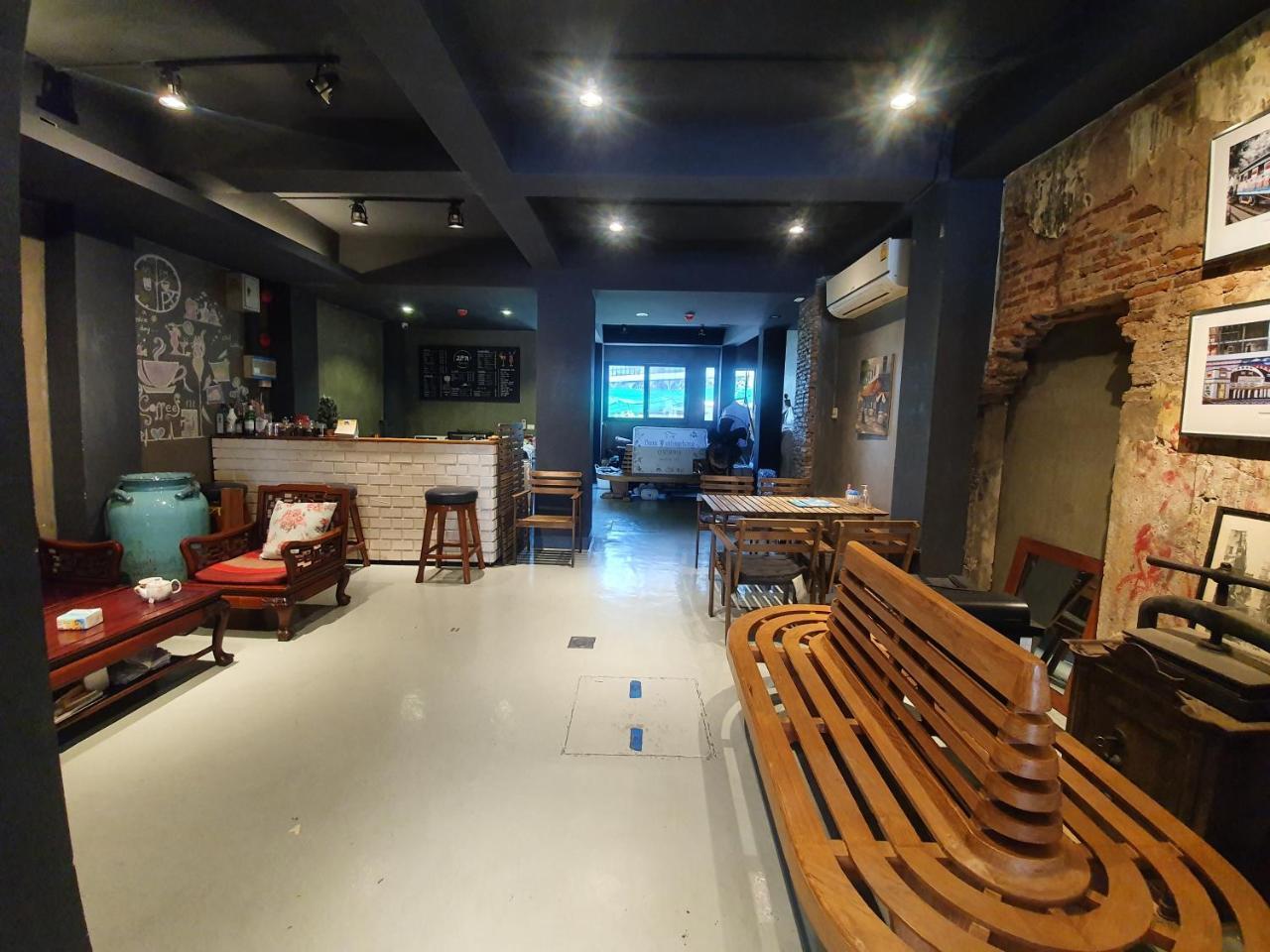 Baan Wualamphong 2