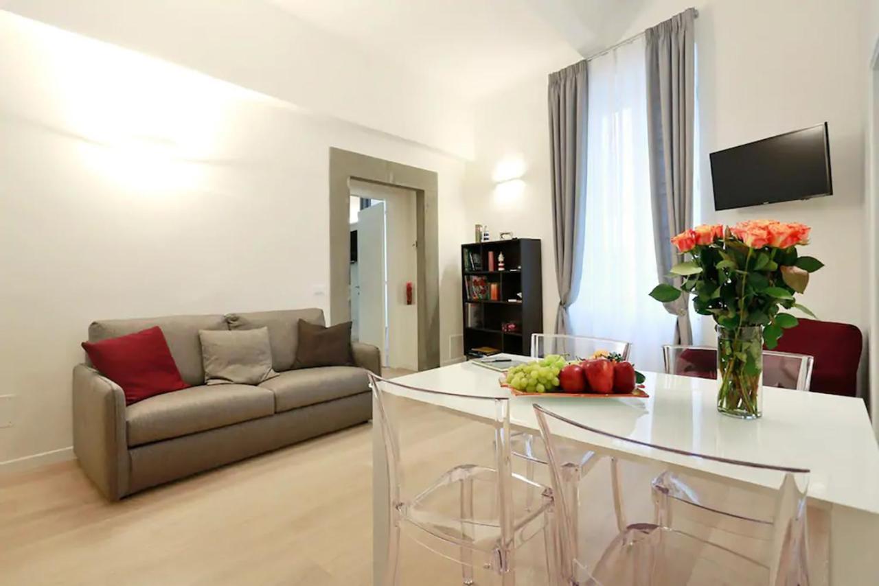 Opera 19 Luxury Apartment 2
