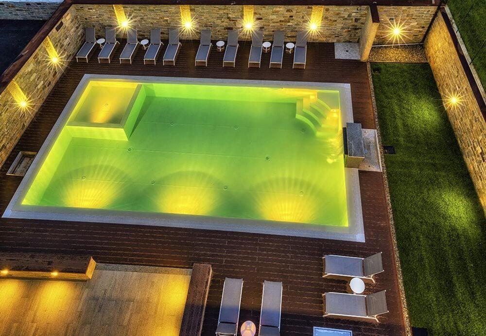 Rainbow Holiday Apartments Lake Como 2