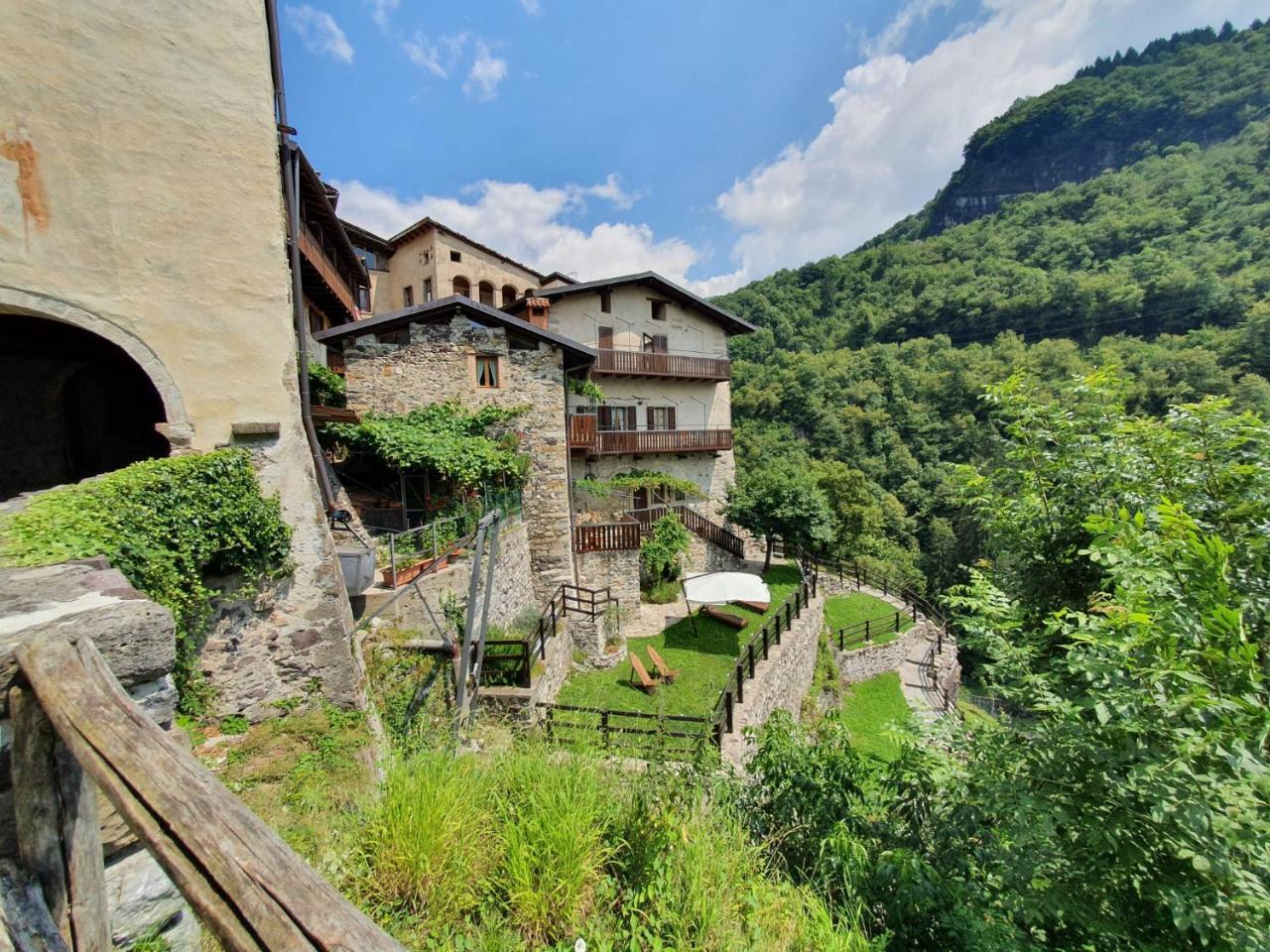 La Tana Del Tasso Rooms&Breakfast