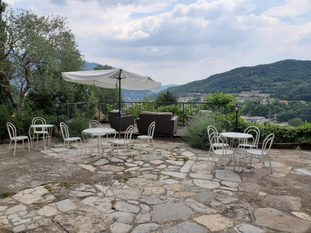 Country House Cozzena 1