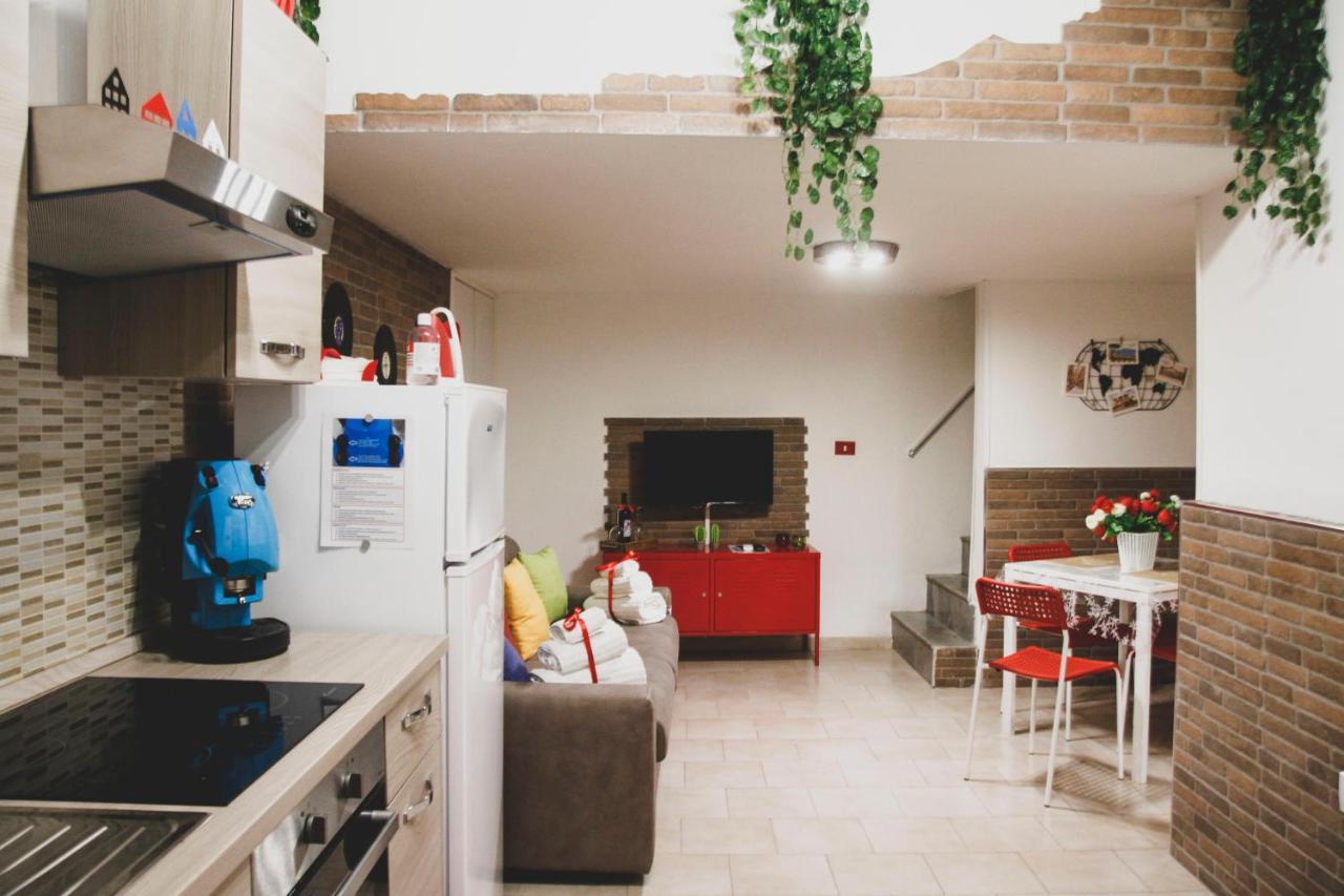 Frizzi & Lazzi House 2