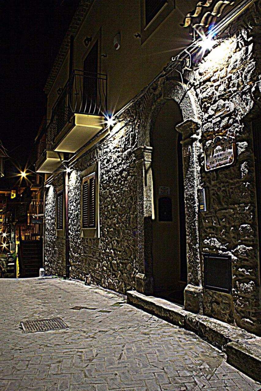 Bed & Breakfast Via Venezia 1