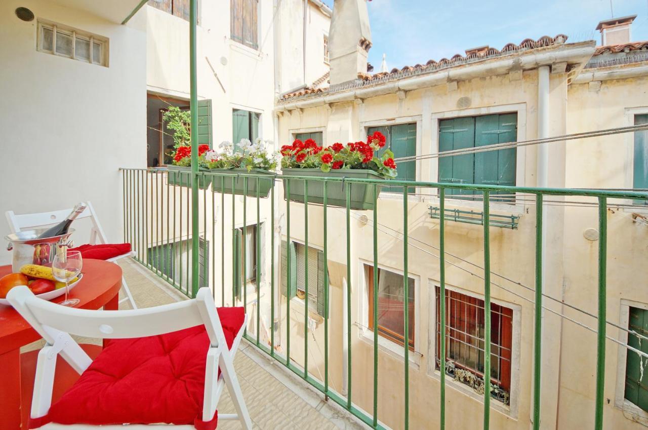 Calle Dei Fabbri Apartment 2
