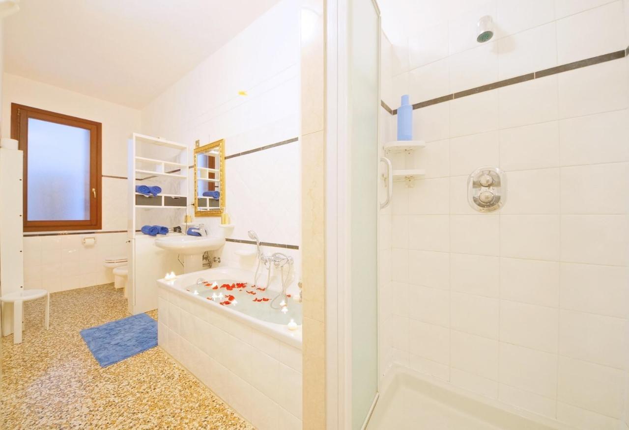 Santa Marina Apartment Rialto 2