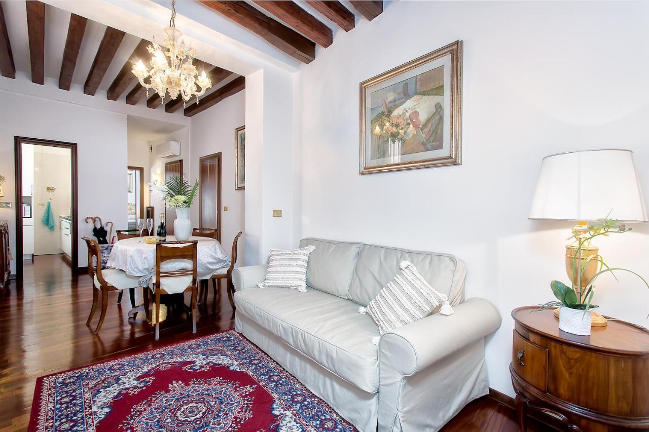 Residenza Calle Larga San Marco 1