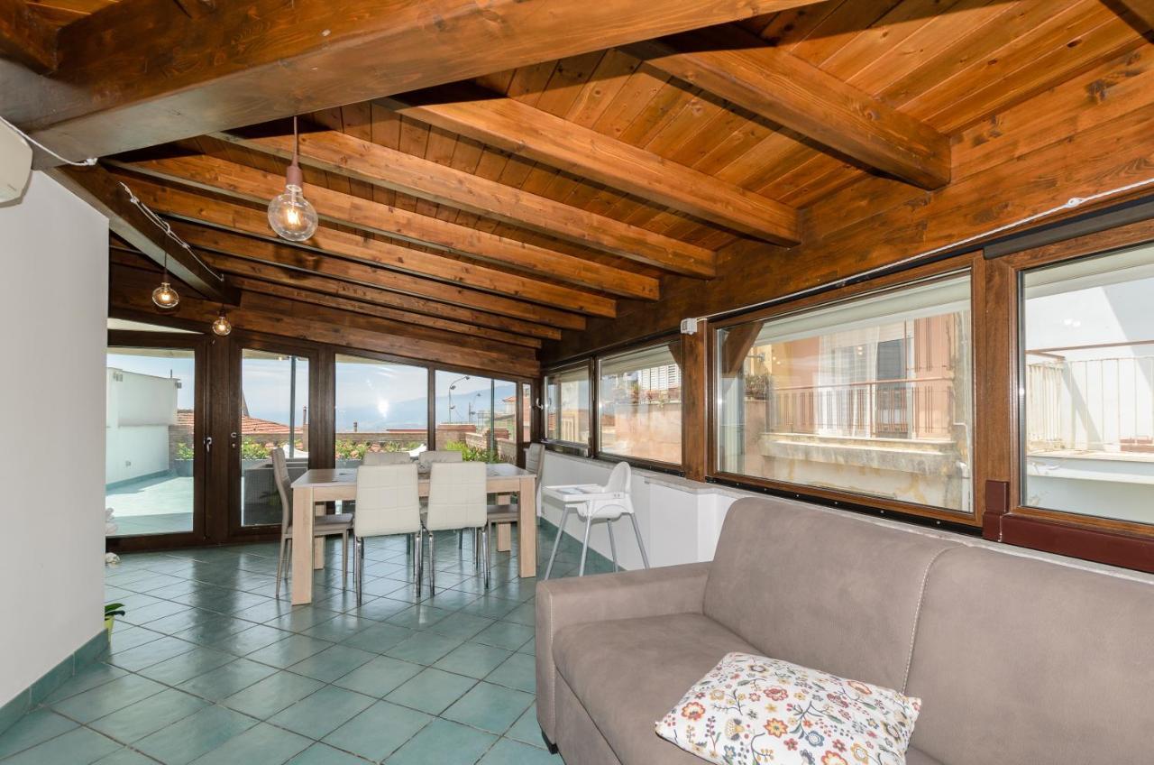 Sweet Taormina Apartment 2