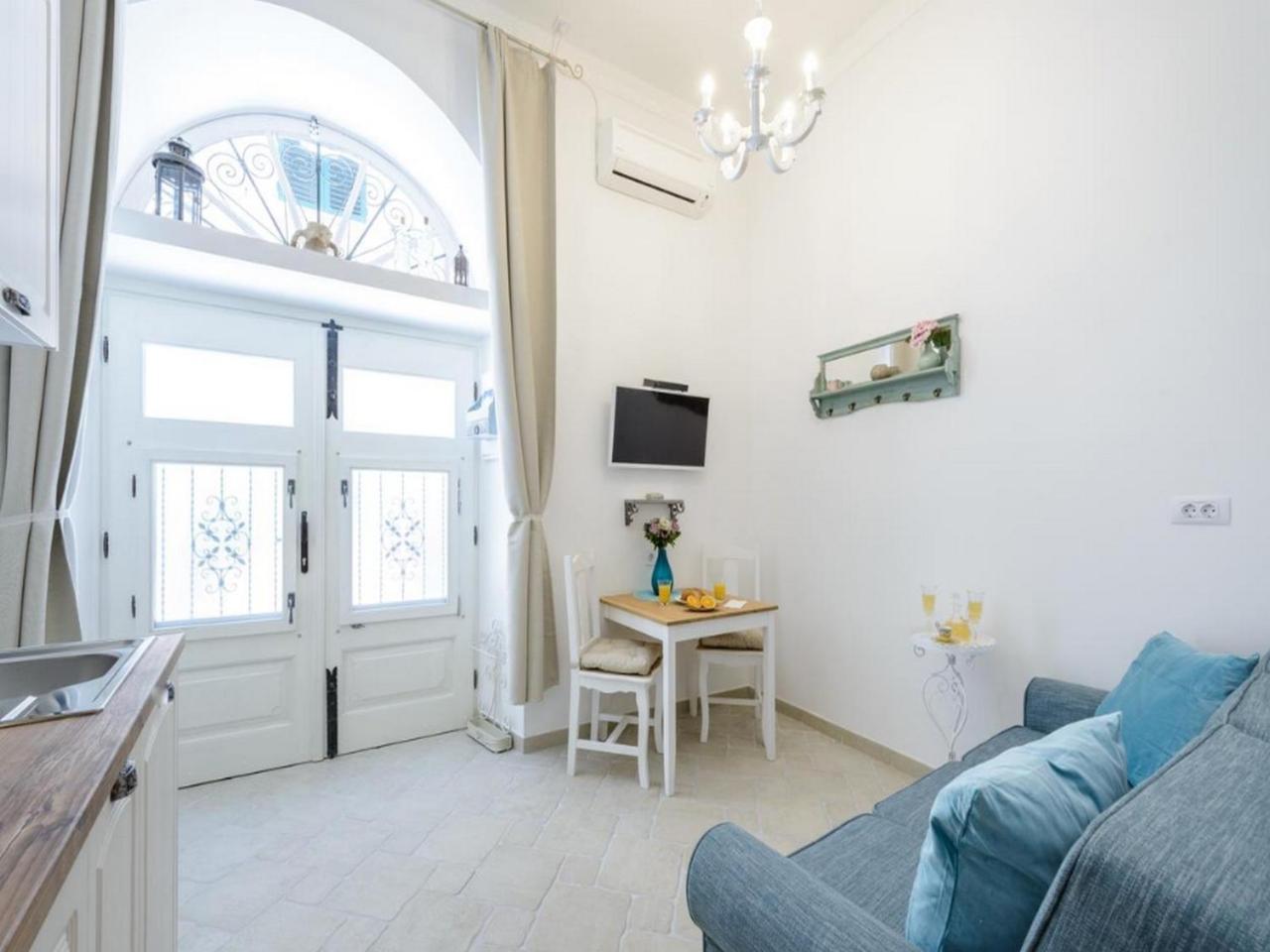 Apartments Franka Old Town 2