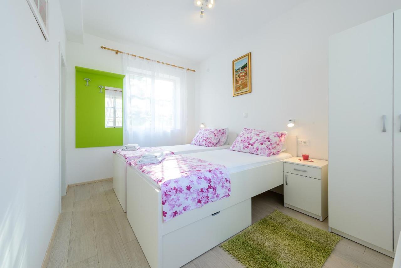 Sb Apartment No 3