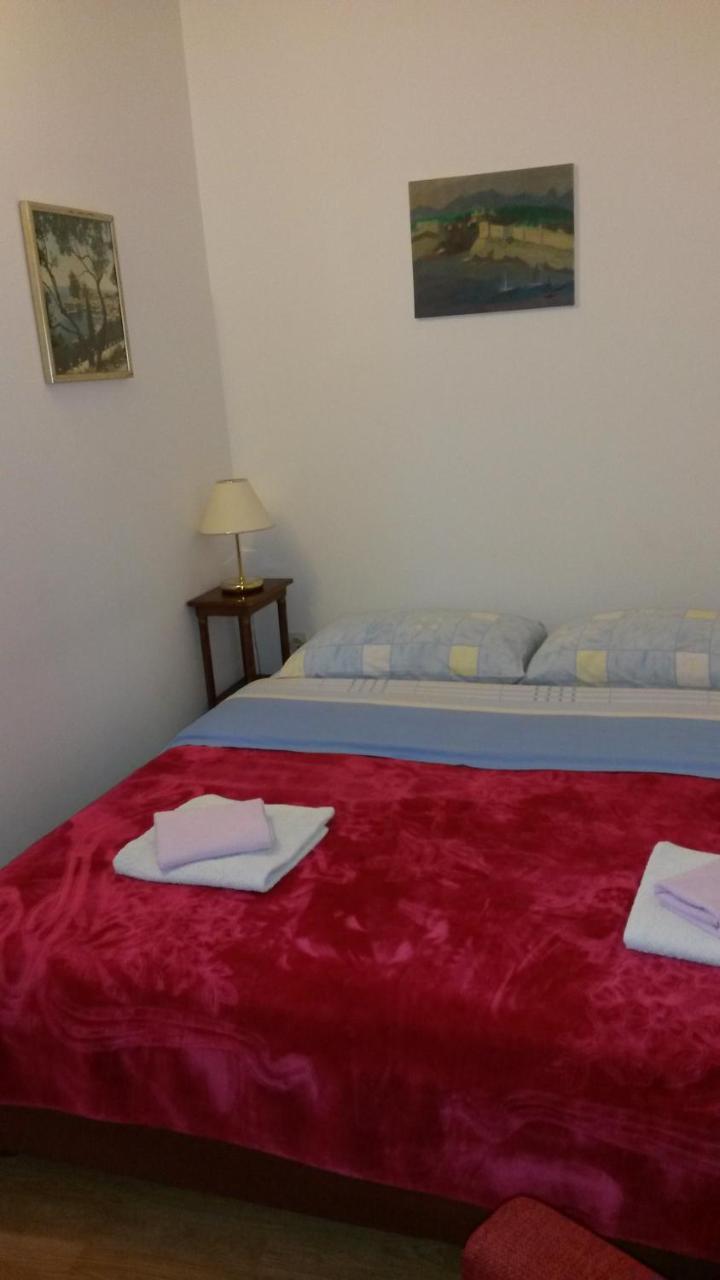 Old Harbour City Center Apartment 1