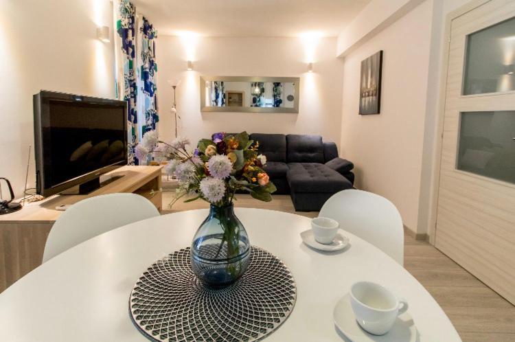 Apartman Roseta 2
