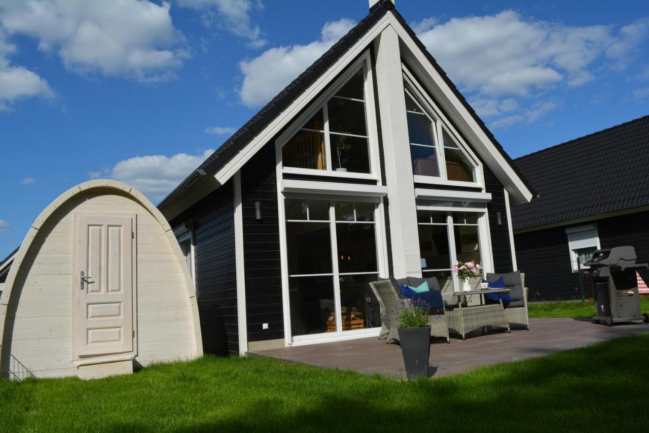 Kapitanshaus Zerpenschleuse Holiday Chalet