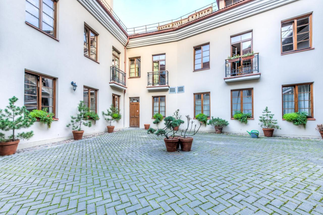 Dysnos Avenue Apartments 2