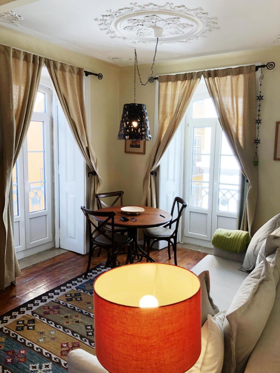 Remodeled Historic Apartment in Bairro Alto 1