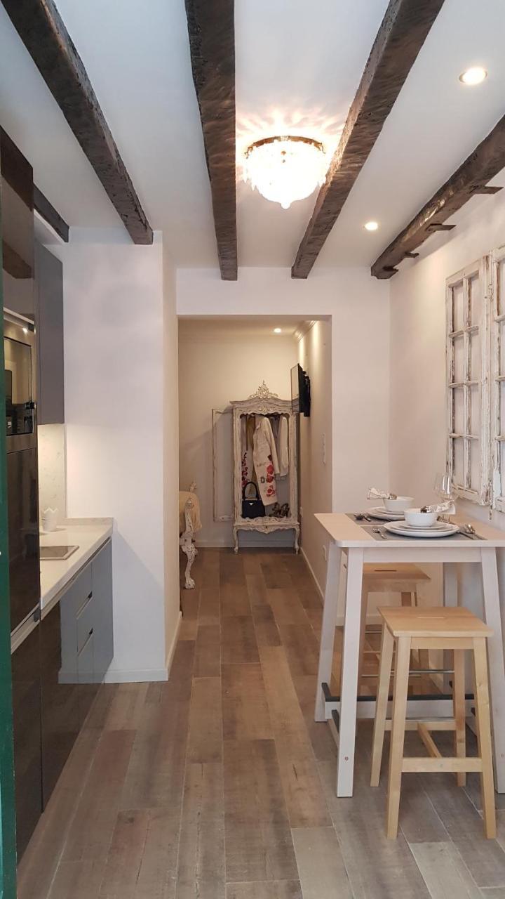 Charming Apartment II Historical Center 1