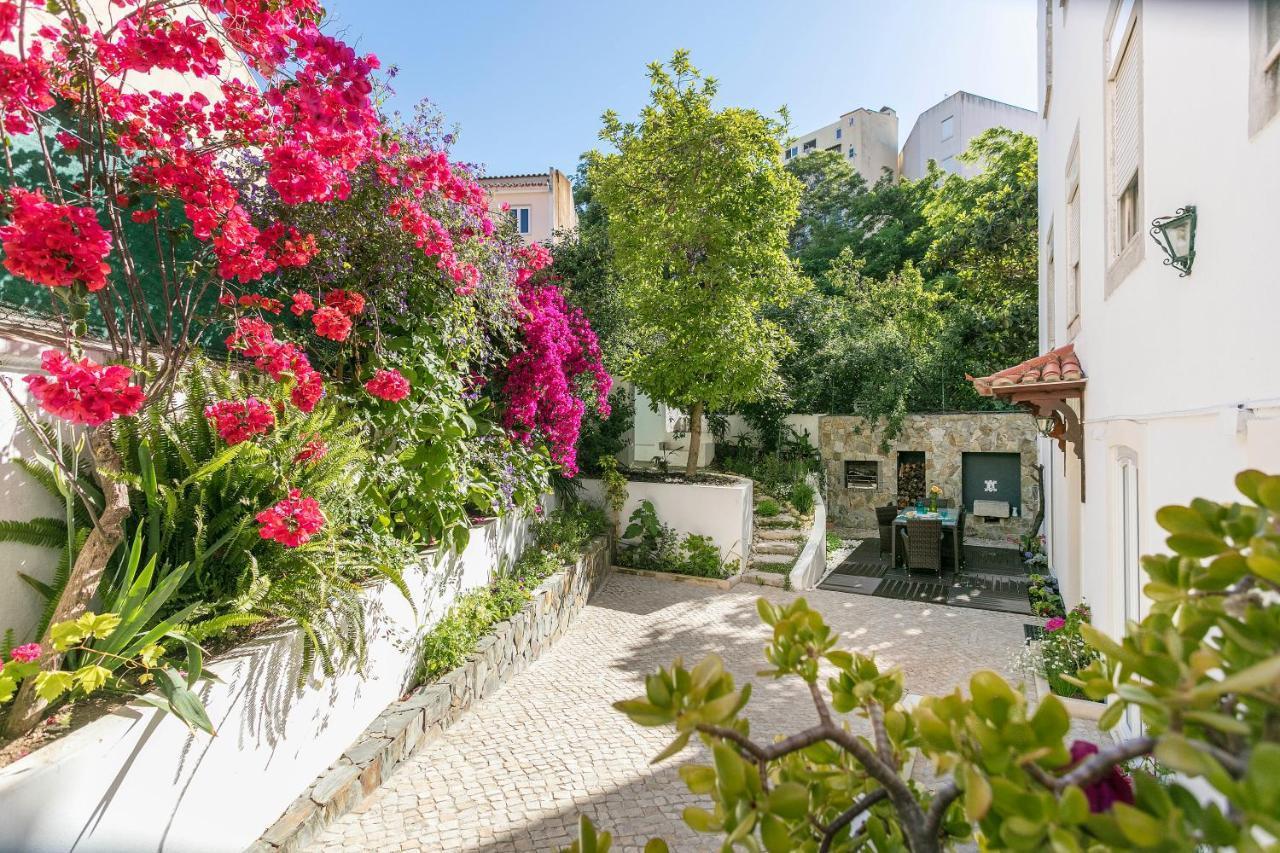 Fragrant Garden Apartment