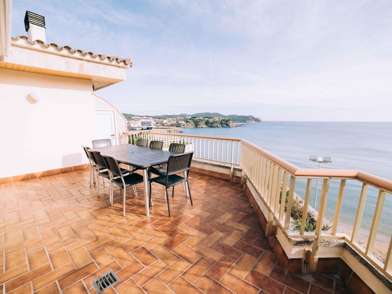 Charming Apartment in la Fosca Beach