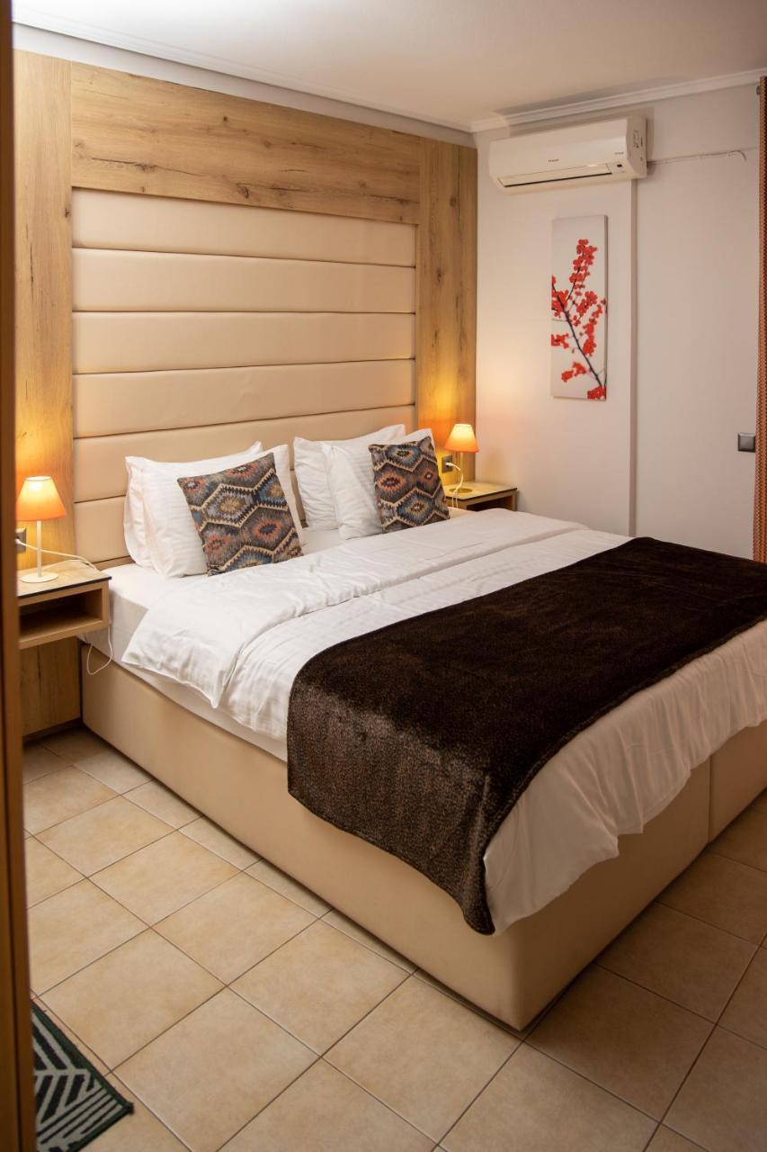 Seven Heaven Premium Suites 1