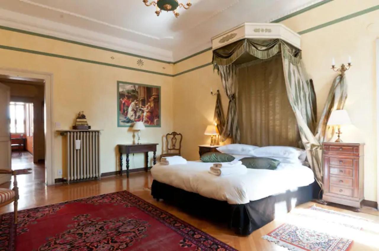 Charming Large Palazzo in Center Venice for Up To 9 People 1