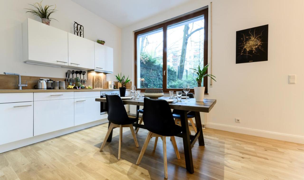90sqm 2br Design Gem - Outdoor Terrace 2