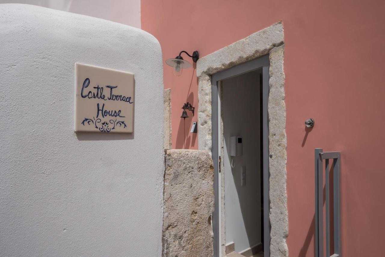 Castle Terrace Exclusive Apartment - Home by the Castle Apartment