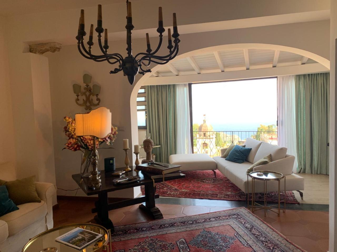 Maison D'art Casa Arico & Shatulle Suites 1