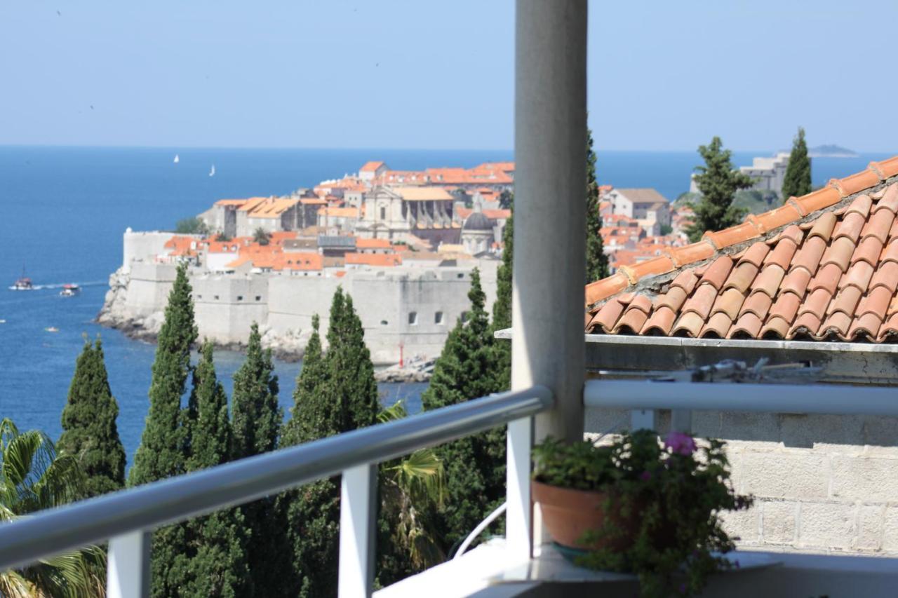Apartments Sv.Jakov 1