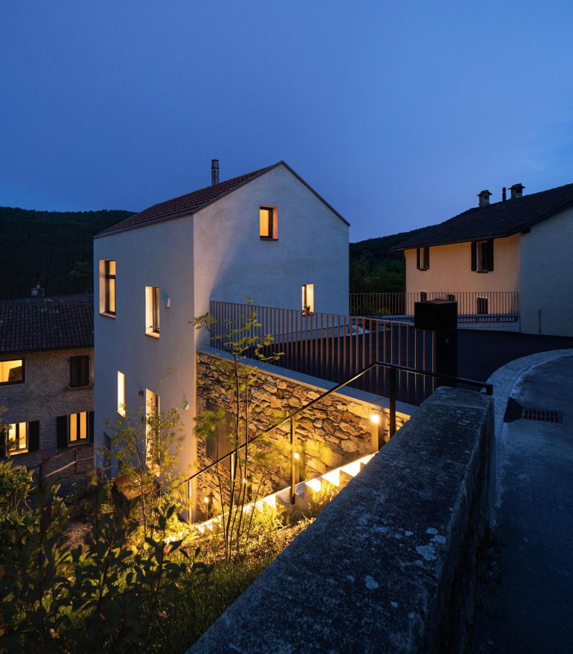 House of Retreat Strada Vegia de Bren 9 Nr-01223 2