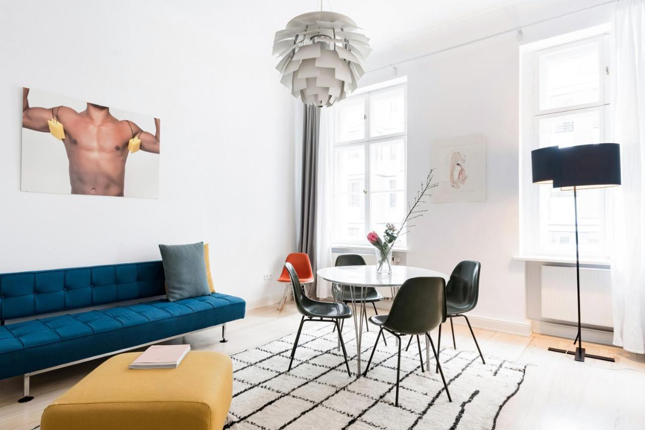 Luxury 2 Bedroom Apartment in the Heart of Mitte, Berlin