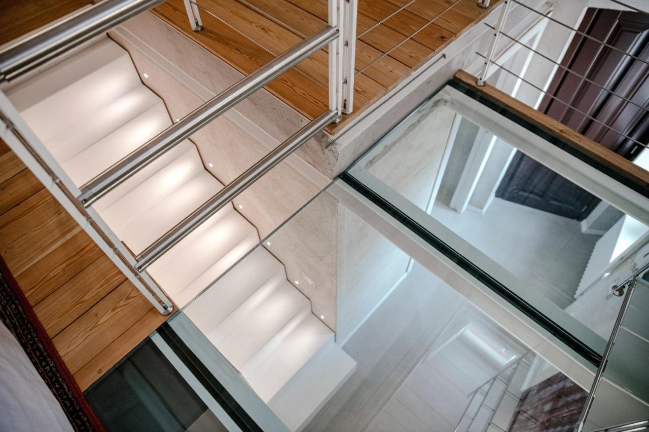 House of Glass Cathedral View - the House of Travelers 2