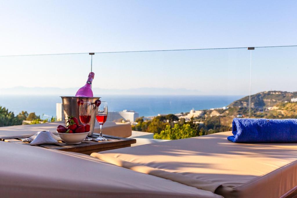 Flyviewflatsgold Privatehottub with Seaview