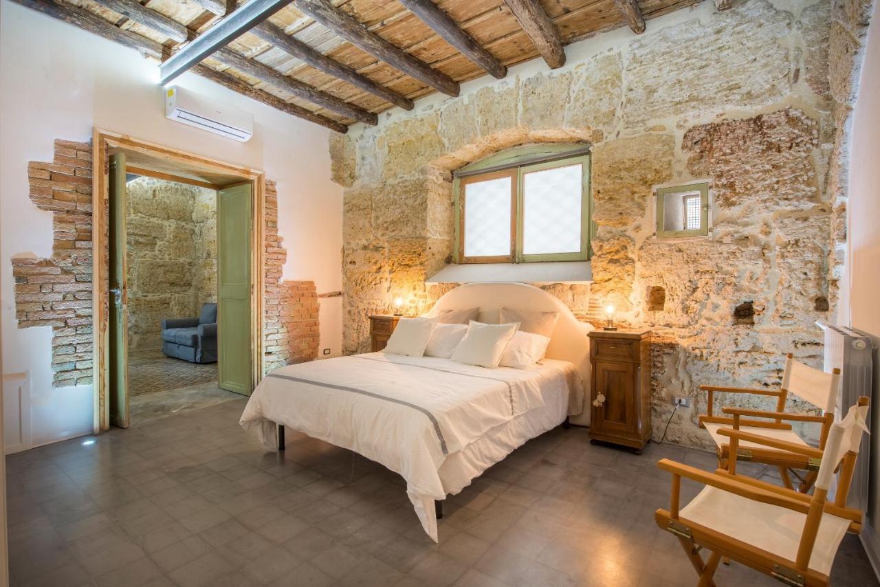 Stylish Home in Front of Casa Professa 2