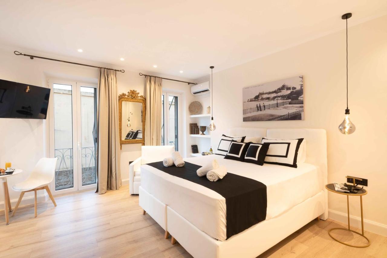 Porta Reale Suite by Corfuescapes