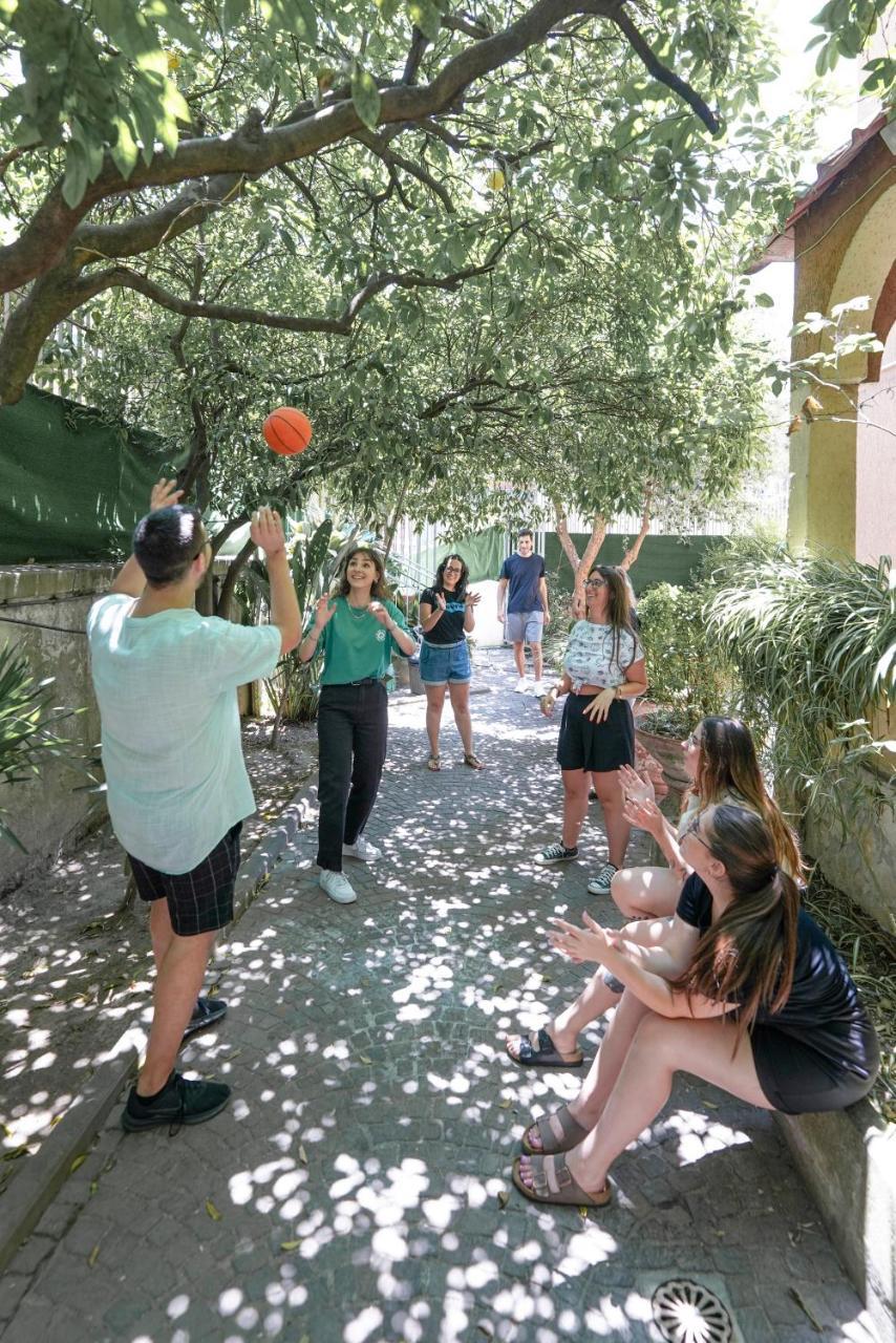 Los Mochileros Hostel 2