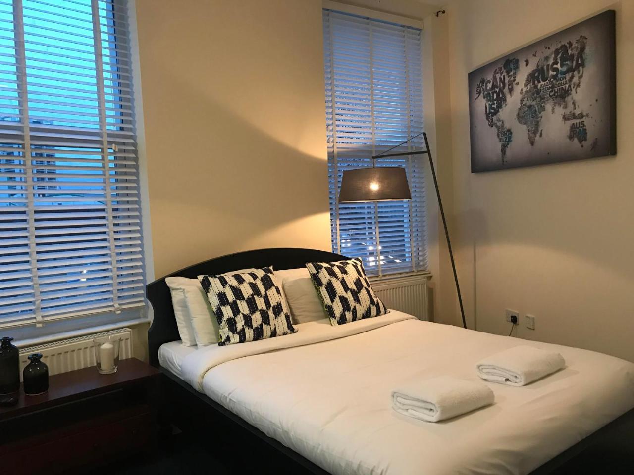 City Chic - King's Cross Apartments 1