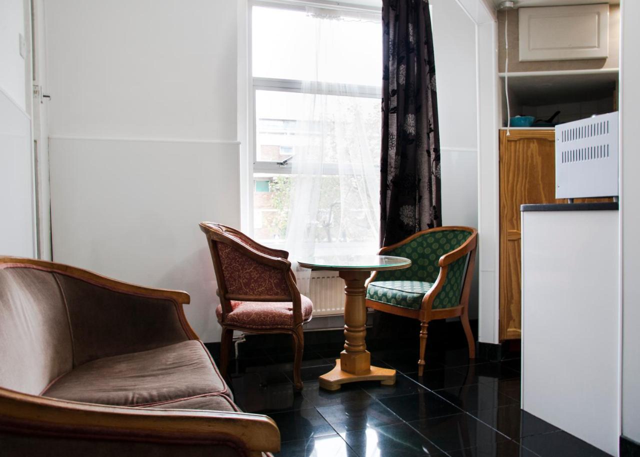 Caledonian Studio Flats (Adults only) 1
