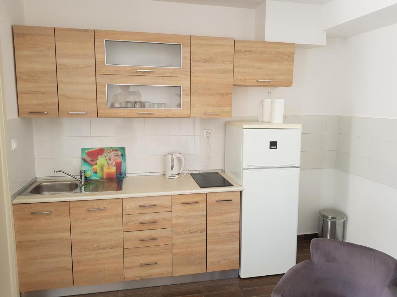 Apartments M&E 2