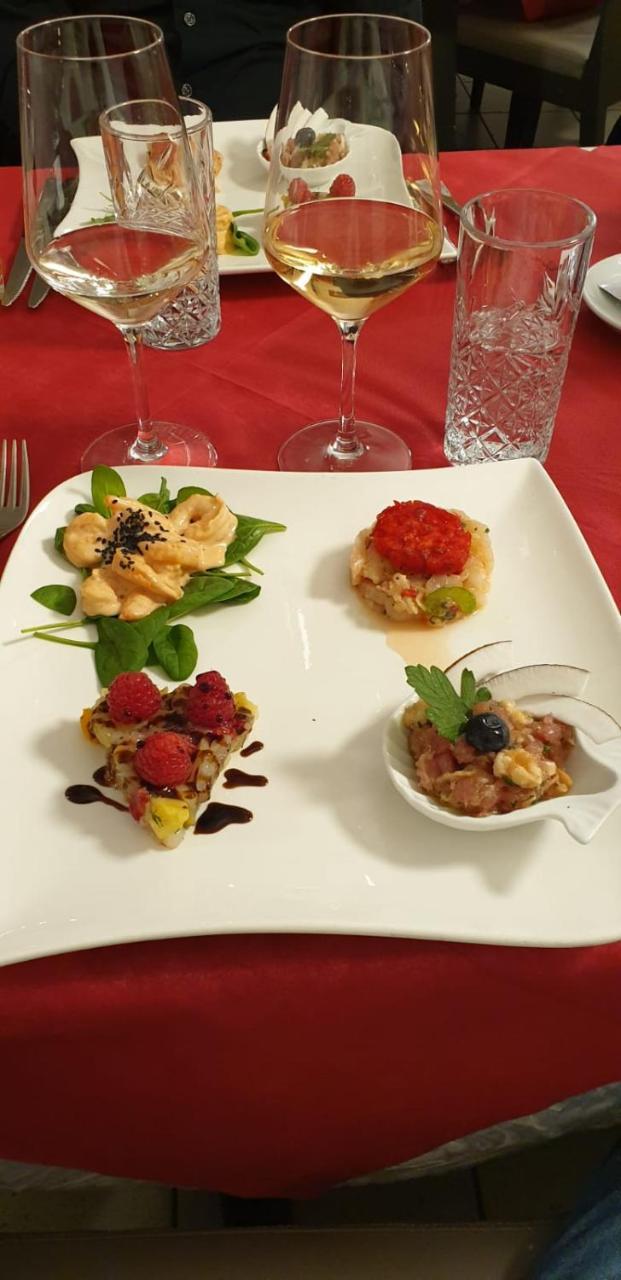 Hotel Ristorante Camoghe 1