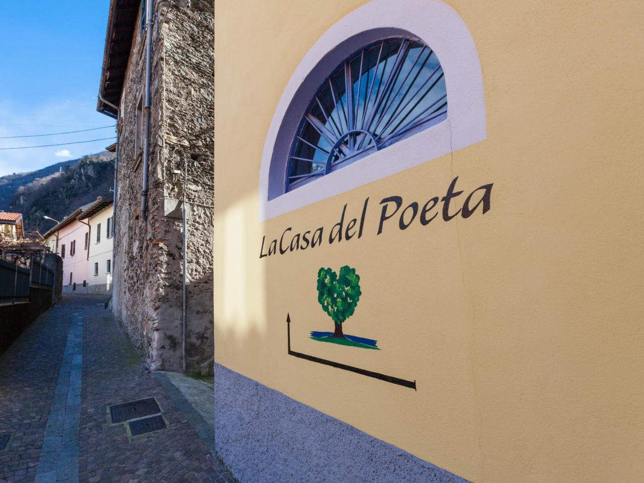 Bed & Breakfast la Casa Del Poeta 2