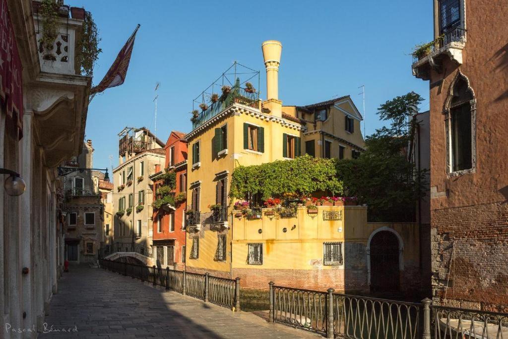 Residenza de L'osmarin Suites