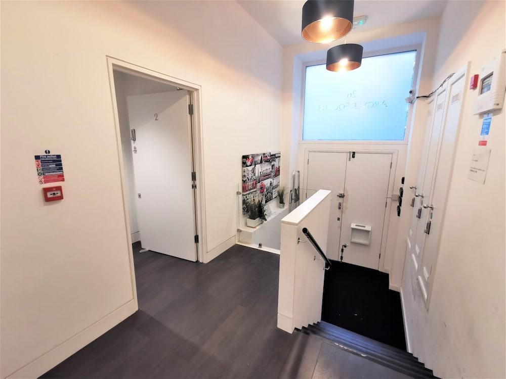 Double Room with Balcony - 3b 1