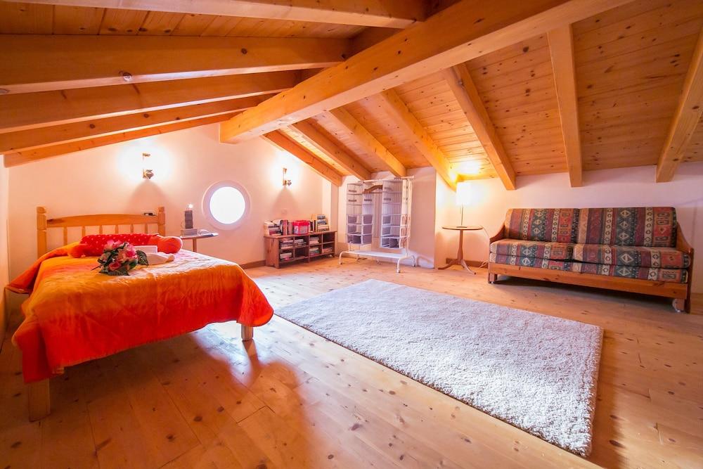 Casa Bella Juno 1