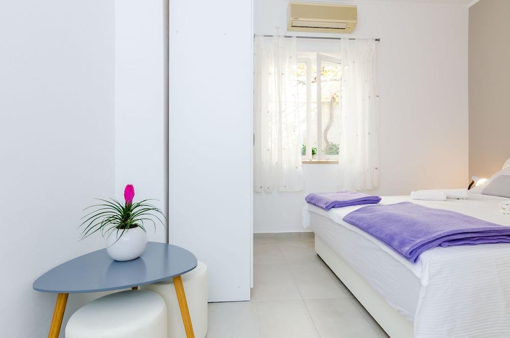 Rooms Batina 2